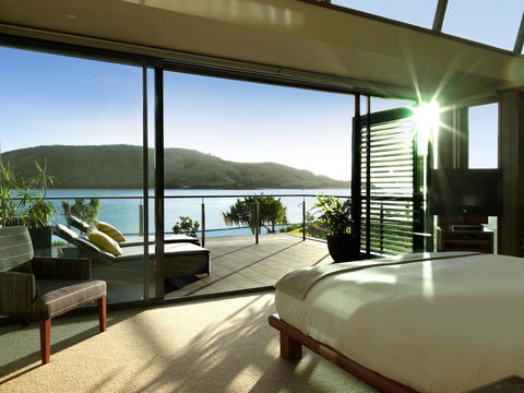 Yacht Club Villas - Holiday Adelaide 1