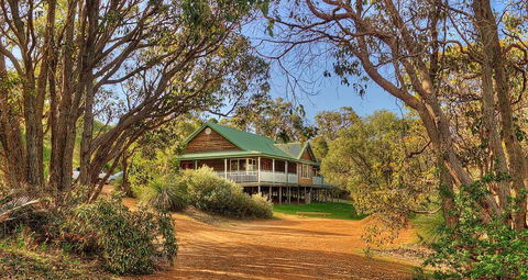 Yallingup Forest Resort - Holiday Adelaide 0