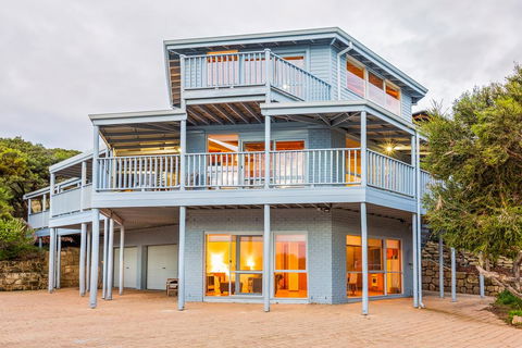 Yallingup's Best Located Beach House - Holiday Adelaide 0