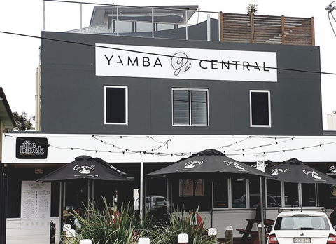 Yamba Central Hotel And Backpackers - Holiday Adelaide 2