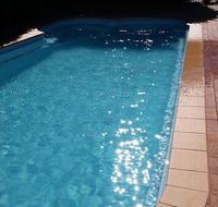 Yambil Inn - Holiday Adelaide