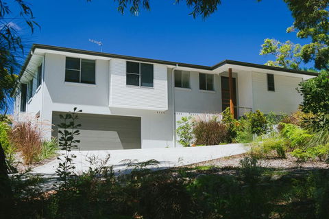 YARINGA - Retreat Style Accomodation With Swimming Pool - Holiday Adelaide 1