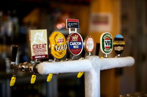 Yandina Hotel - Holiday Adelaide 2