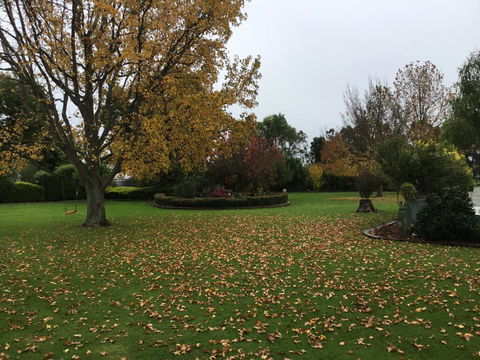 Yarragon Dairy Family Room - Holiday Adelaide 0