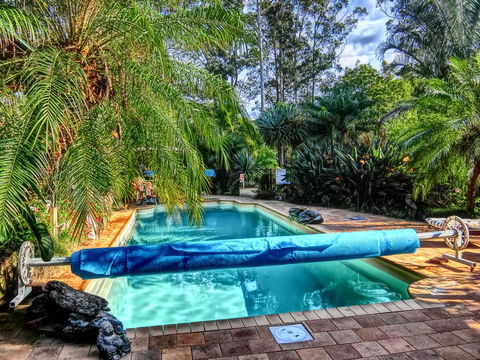 Yarralen Retreat - Holiday Adelaide 1