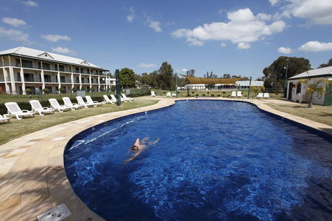 Yarrawonga Mulwala Golf Club - Holiday Adelaide 0