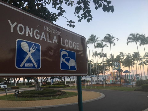 Yongala Lodge By The Strand - Holiday Adelaide 2