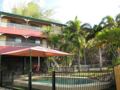 Yongala Lodge By The Strand - Holiday Adelaide 0
