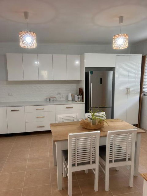 15 Sunrise Drive - Holiday Adelaide 1