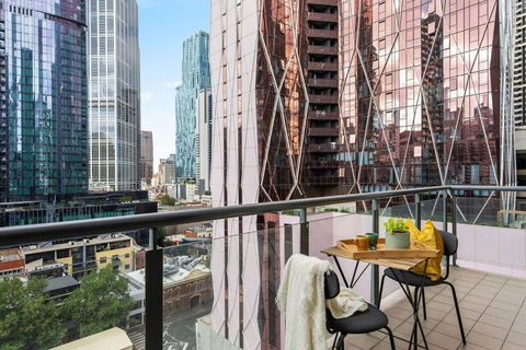 A 2BR Loft Near Melbourne Central FREE Parking - Holiday Adelaide 2