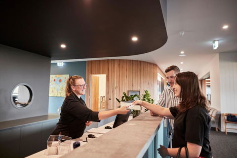 Accommodation @ Curlewis - Holiday Adelaide 4