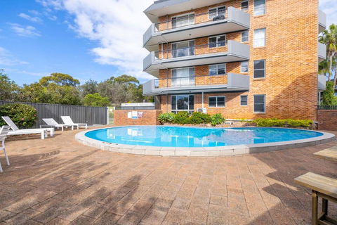 Albacore 1 12 Ondine St Nelson Bay - Holiday Adelaide 4