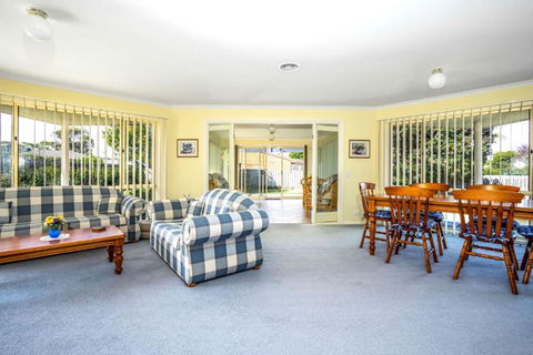Alkira Inverloch - Holiday Adelaide 3