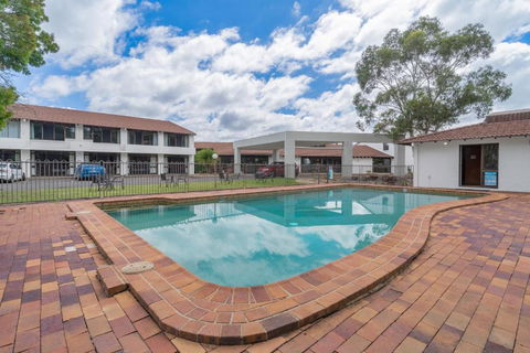 All Seasons Motel Armidale - Holiday Adelaide 1