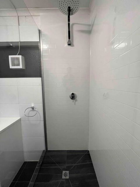 Apartment On Parker - Holiday Adelaide 1