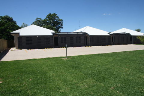 Emerald Park Motel - Holiday Adelaide 13