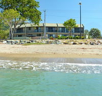 Whitsunday Waterfront Apartments - Holiday Adelaide