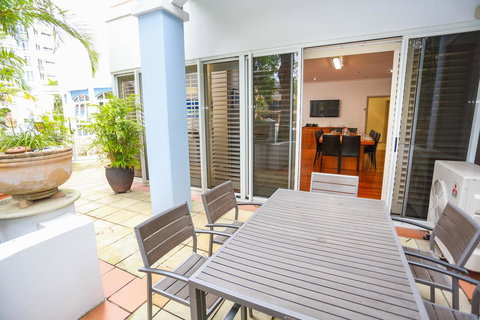 Bel Air On Broadbeach - Official - Holiday Adelaide 9