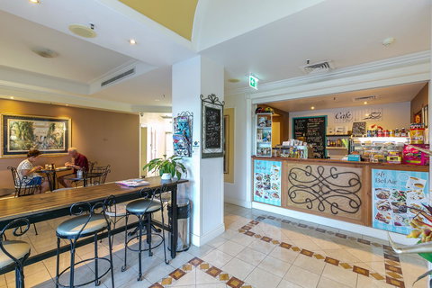 Bel Air On Broadbeach - Official - Holiday Adelaide 7