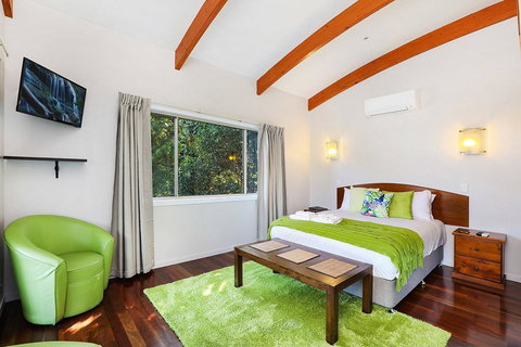 Maleny Terrace Cottages - Holiday Adelaide 13