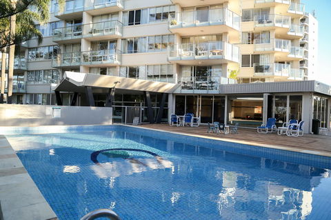 Pacific Regis Beachfront Holiday Apartments - Holiday Adelaide 9