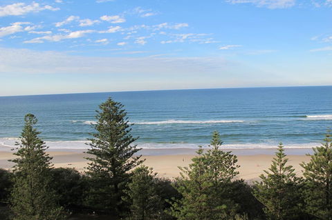 Pacific Regis Beachfront Holiday Apartments - Holiday Adelaide 11