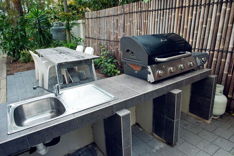 Burleigh Gold Coast Motel - Holiday Adelaide 23
