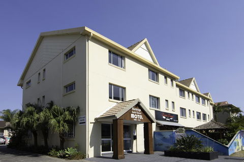 Burleigh Gold Coast Motel - Holiday Adelaide 0
