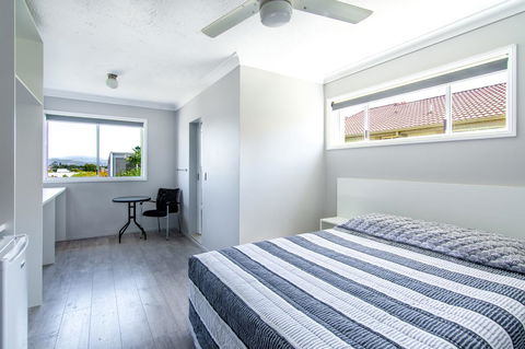 Burleigh Gold Coast Motel - Holiday Adelaide 9