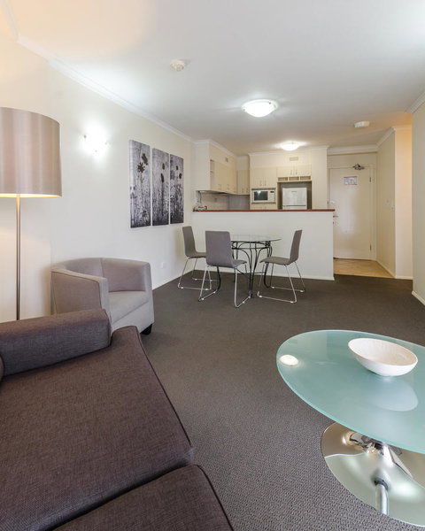 West End Central Apartments - Holiday Adelaide 17