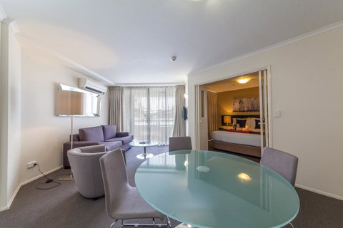 West End Central Apartments - Holiday Adelaide 25