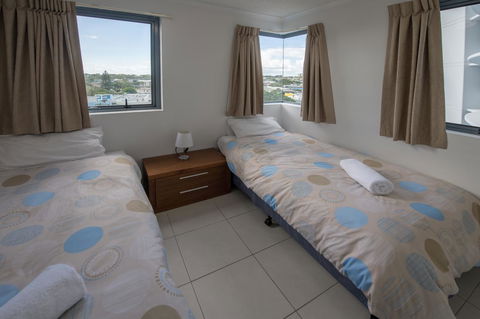 Centrepoint Apartments Caloundra - Holiday Adelaide 15