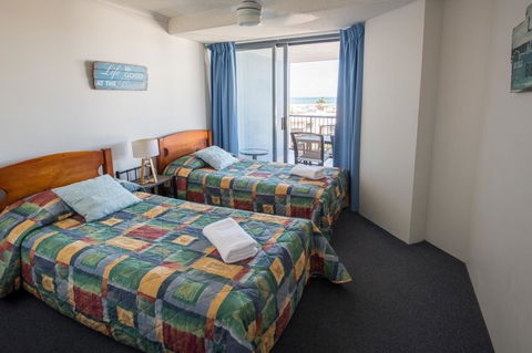 Centrepoint Apartments Caloundra - Holiday Adelaide 40