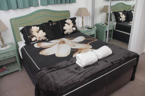Coolum Dreams B&B - Holiday Adelaide 6