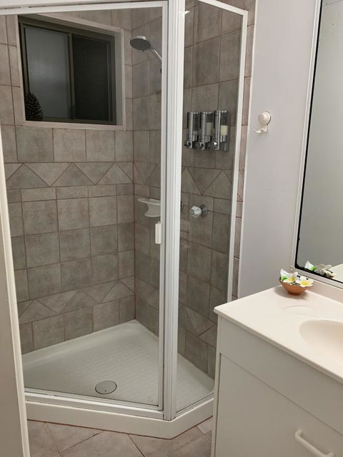 Coolum Dreams B&B - Holiday Adelaide 0