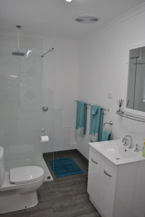 Driftwood Lodge - Holiday Adelaide 8