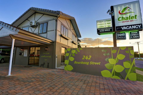 Chalet Motor Inn - Holiday Adelaide 8