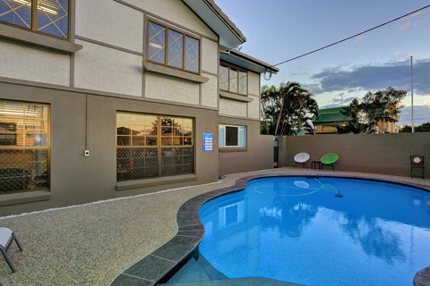 Chalet Motor Inn - Holiday Adelaide 13