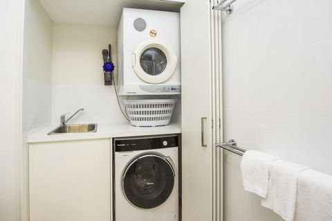 1 Bright Point Apartment 1504 - Holiday Adelaide 14