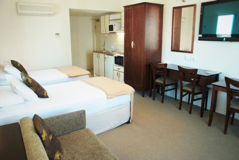 Astor Metropole Hotel - Holiday Adelaide 16