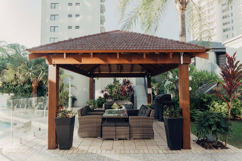 Burleigh Palms Holiday Apartments - Holiday Adelaide 28