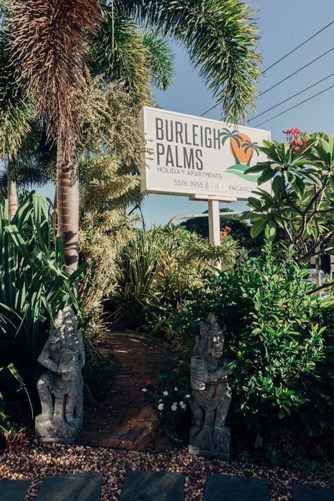 Burleigh Palms Holiday Apartments - Holiday Adelaide 27