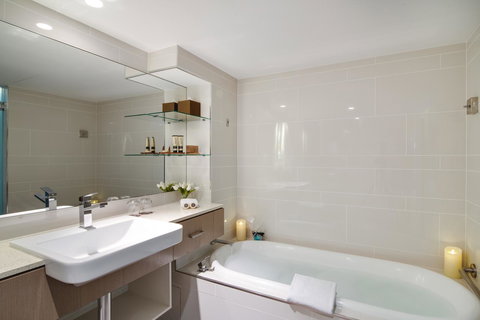 The Point Brisbane Hotel - Holiday Adelaide 23