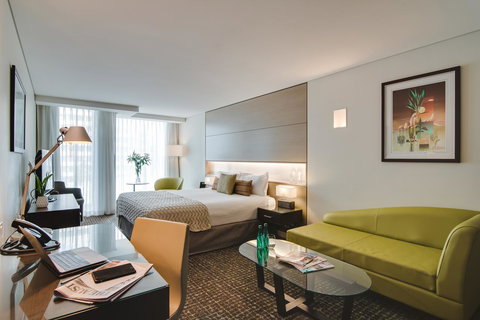 The Point Brisbane Hotel - Holiday Adelaide 13