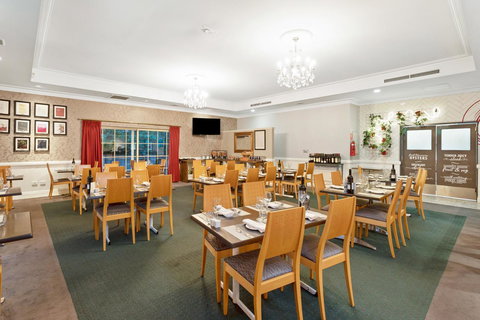 Coopers Colonial Motel - Holiday Adelaide 11