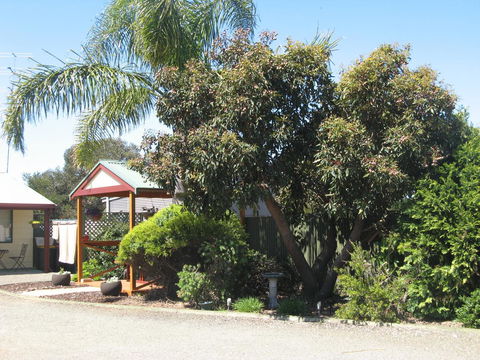 Ficifolia Lodge - Holiday Adelaide 25