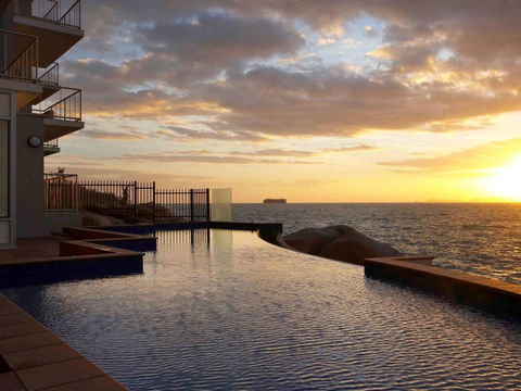 Grand Mercure Apartments Magnetic Island - Holiday Adelaide 26