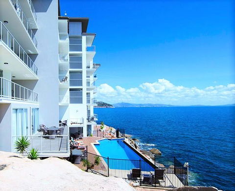 Grand Mercure Apartments Magnetic Island - Holiday Adelaide 13