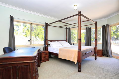 Waterfront At White Patch - Holiday Adelaide 36