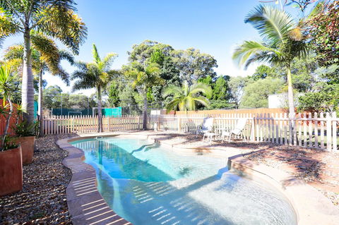 Waterfront At White Patch - Holiday Adelaide 33